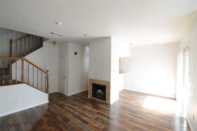 Building Photo - 501 Arbor Creek Dr