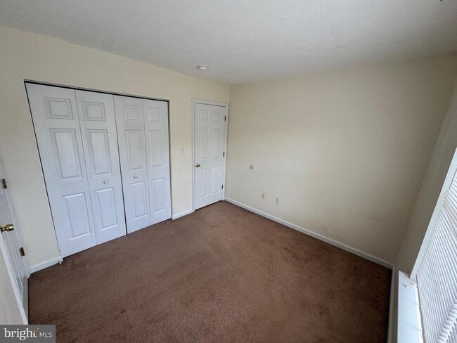 Building Photo - 219 Sherando Cir