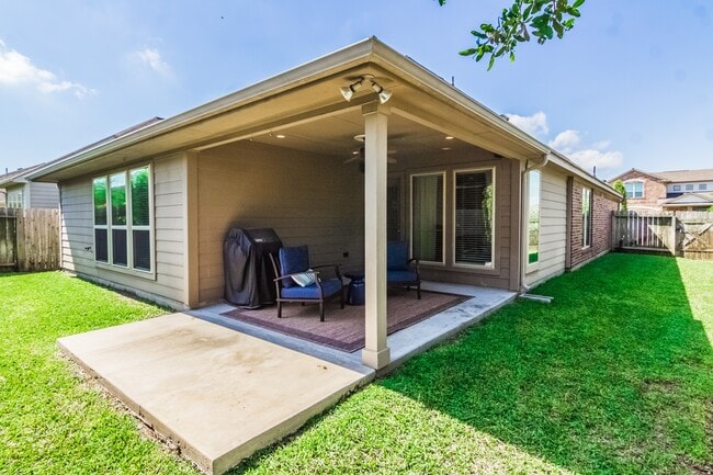 Building Photo - 27134 Postwood Manor Ct