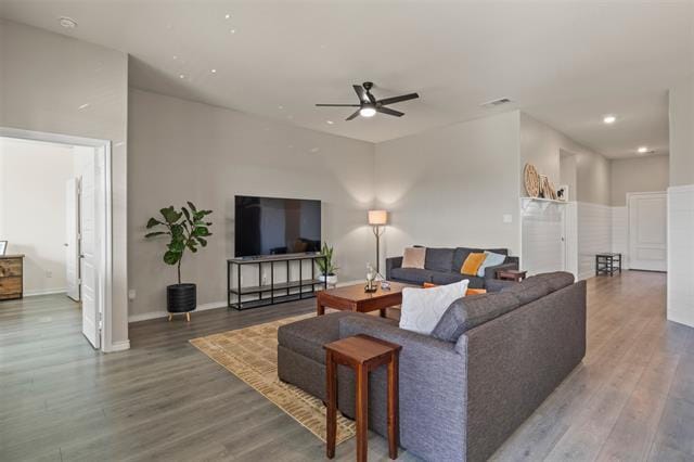 Building Photo - 1313 Elderberry Dr