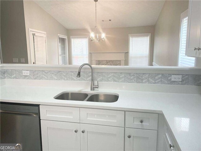 Building Photo - 2715 Sterling Creek Ct