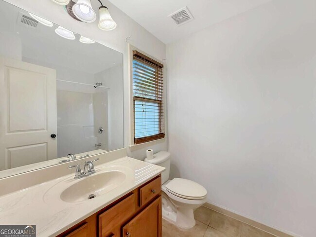 Building Photo - 8275 Majors Ridge Way