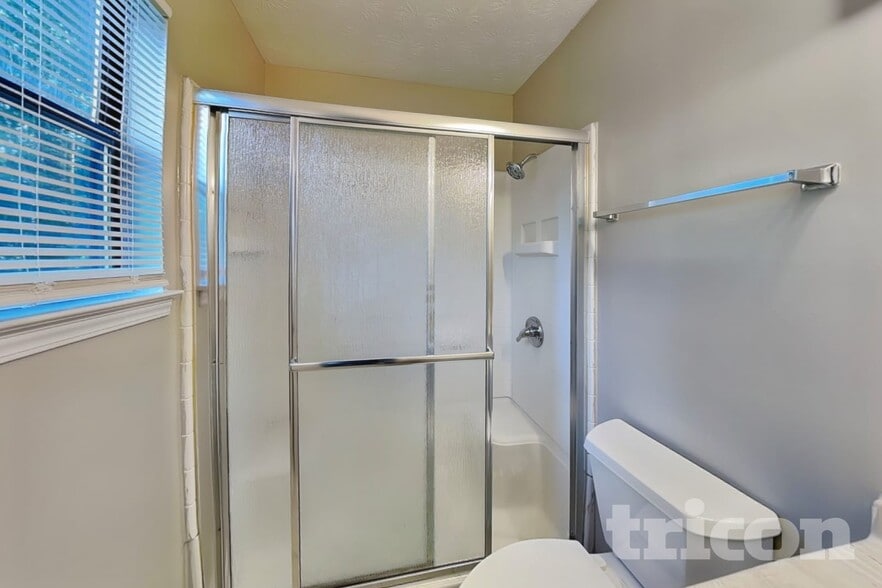 Building Photo - 2224 Clinchfield Ct