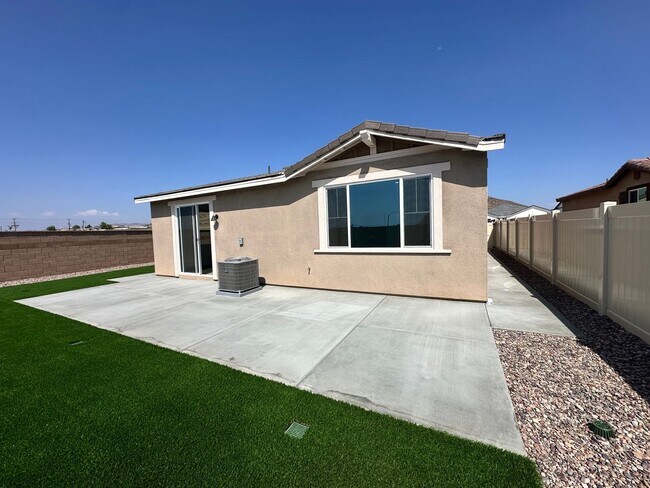 Building Photo - Brand New Home In Menifee with Backyard!
