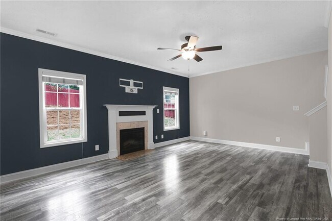 Building Photo - 890 Duval Dr