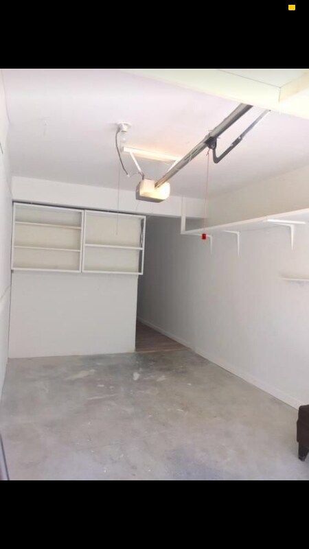 Building Photo - 5820 Pickering Ave