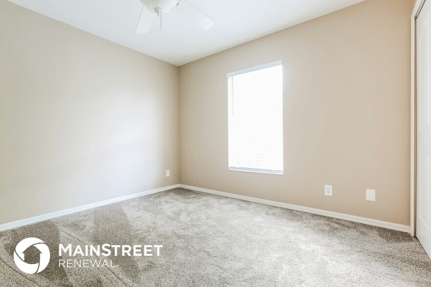 Building Photo - 1735 Boca Chica Ave