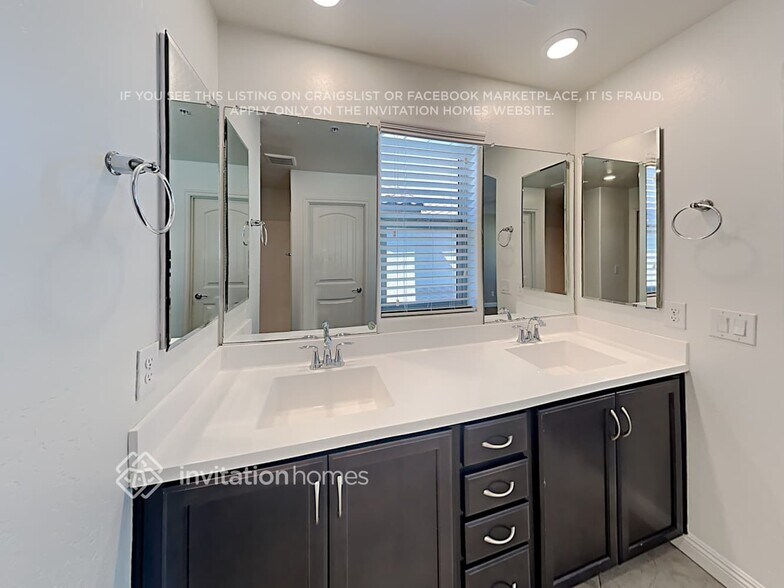 Building Photo - 1647 N 209th Ave