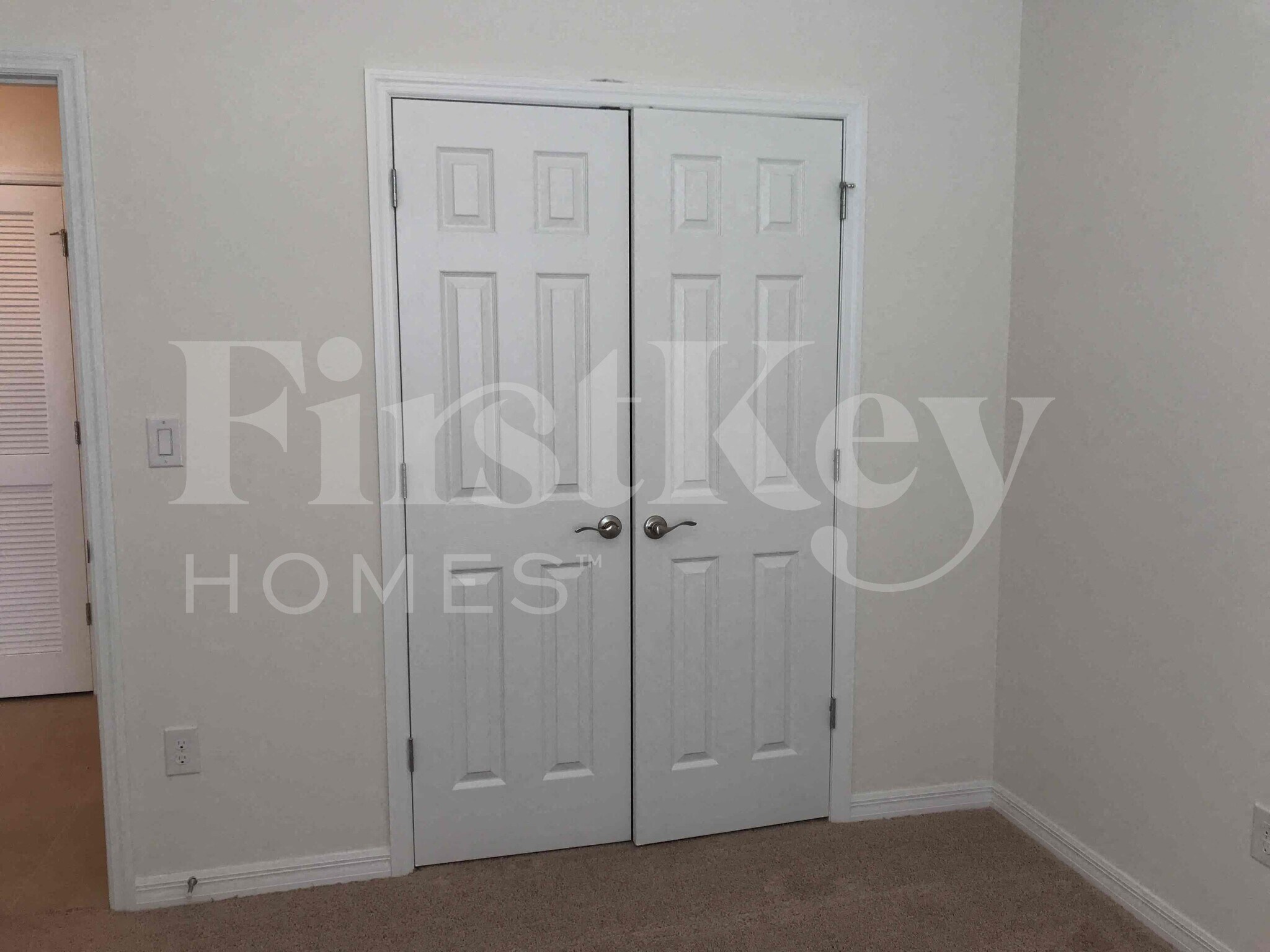 Building Photo - 1609 SW 25th Ln