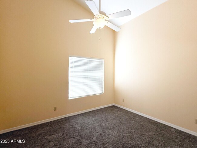 Building Photo - 694 N Longmore St
