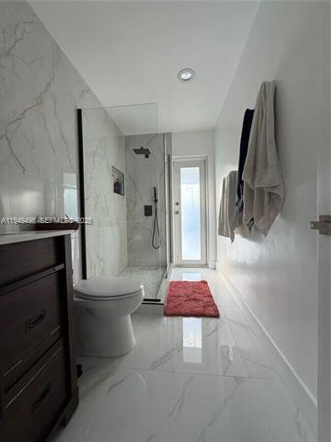 Building Photo - 10194 SW 202nd Terrace