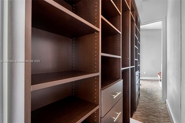 Building Photo - 16001 Collins Ave