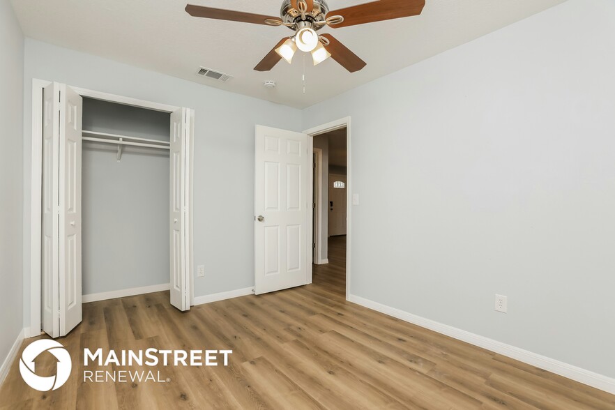 Building Photo - 280 E Church Ave