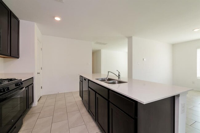 Building Photo - 10952 SW 23rd Pl