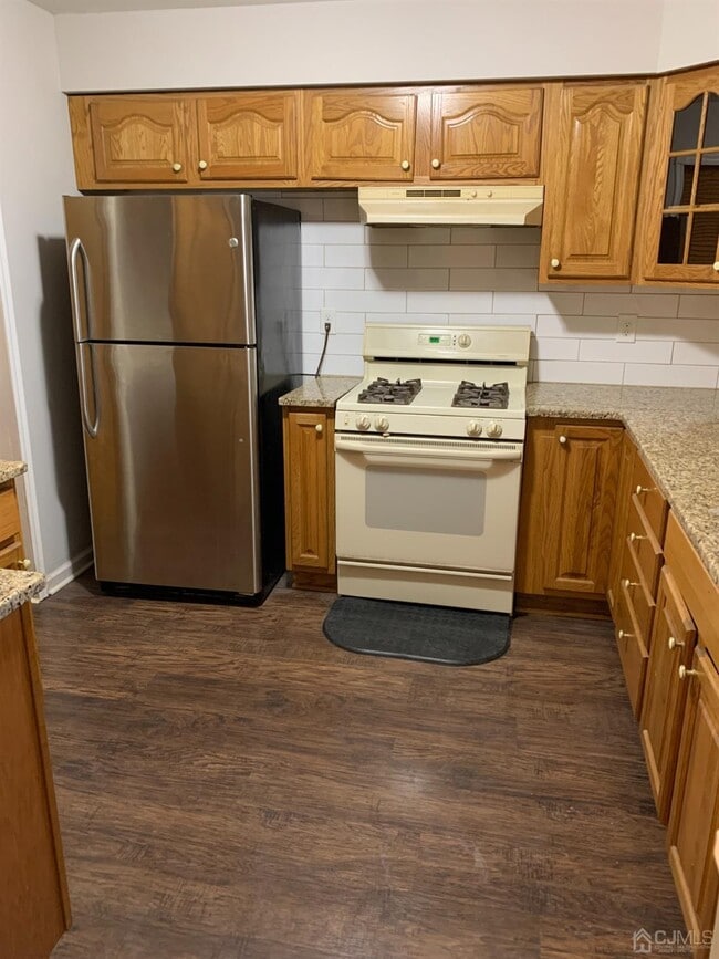 Building Photo - 151 Wyndham Pl