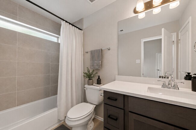 Building Photo - 2406 Pear Blossom Ln