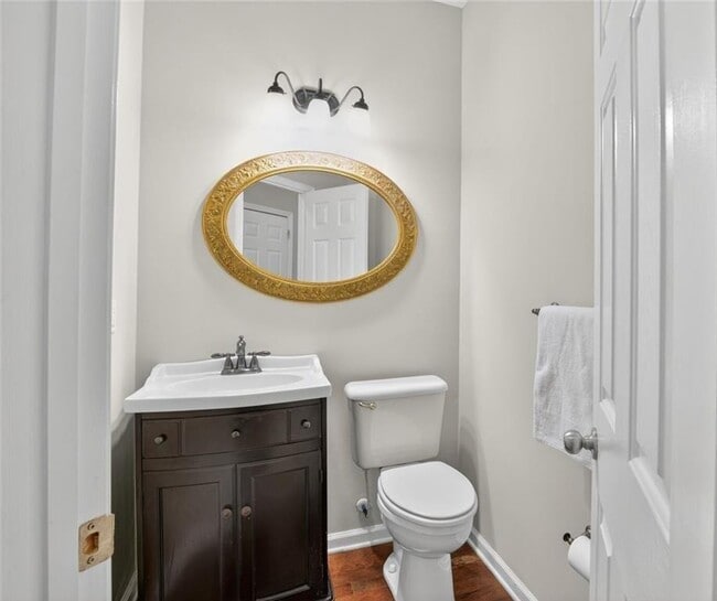 Building Photo - 1656 Granville Ct