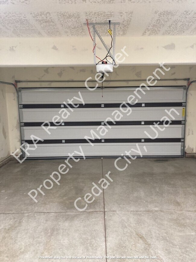 Building Photo - 4283 UT-56