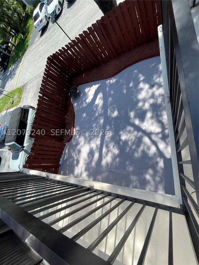 Building Photo - 8215 SW 23rd St