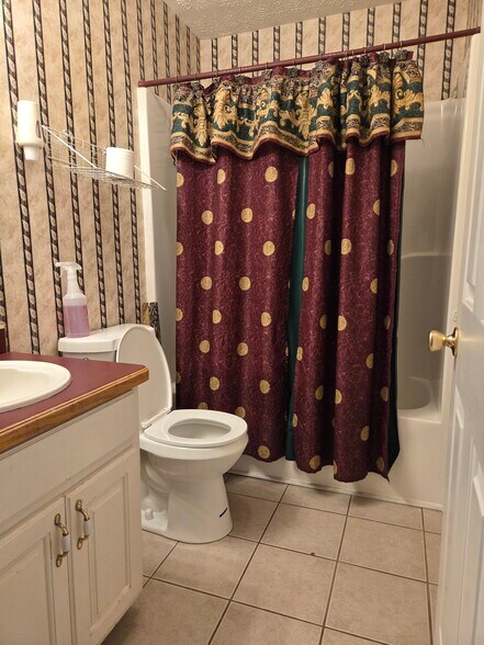 Building Photo - 1460 Scenic Brook Trl SW