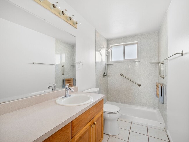 Building Photo - Beautiful home for rent!