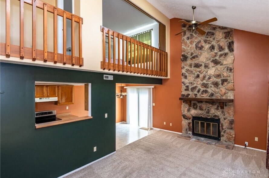 Building Photo - 2344 Fieldstone Cir