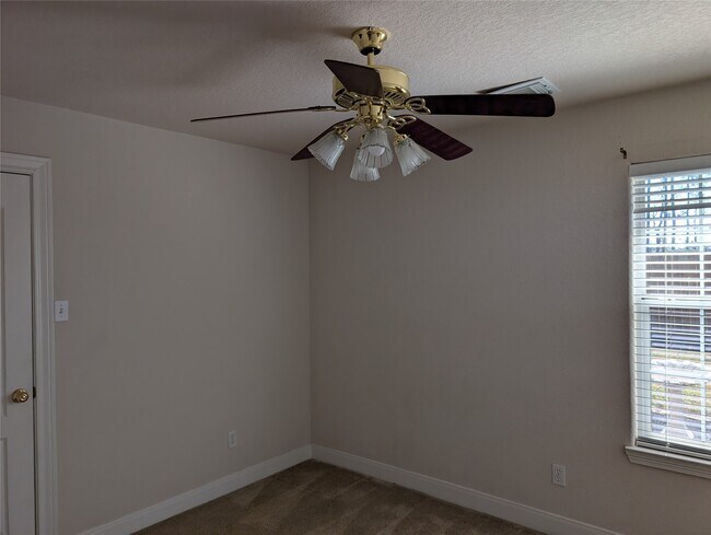 Building Photo - 1915 Running Bear Trail