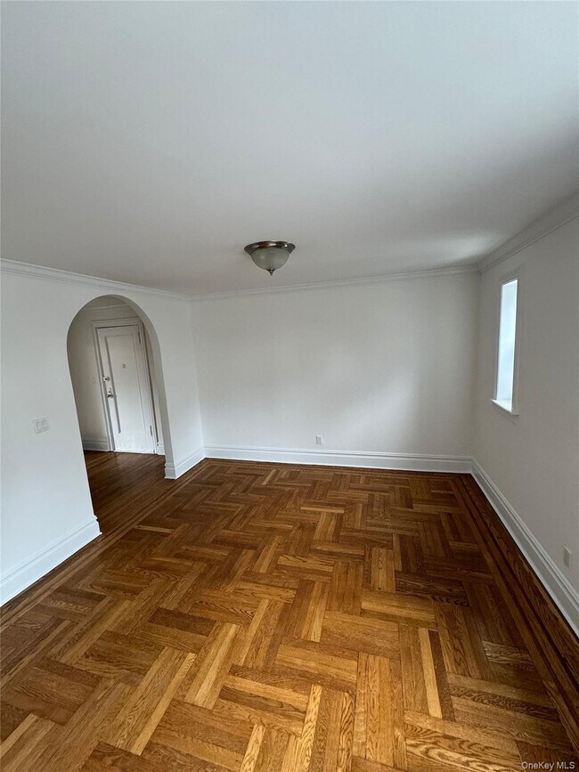 Building Photo - 10 Wright Pl