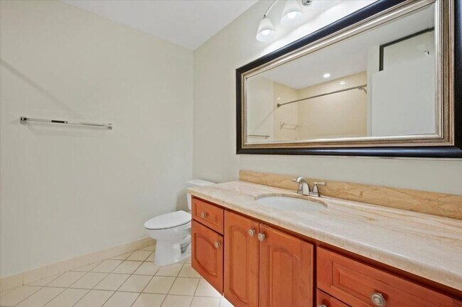 Building Photo - 180 Ridge Rd