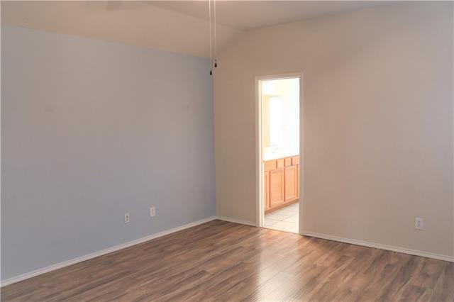 Building Photo - 5600 Vineyard Ln