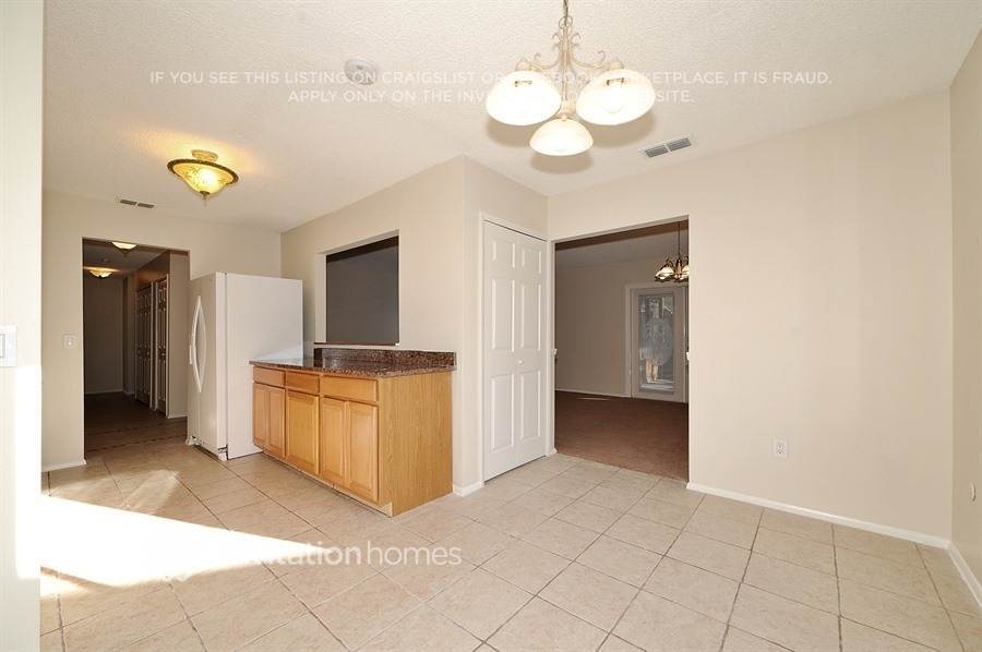 Building Photo - 1429 Piney Branch Cir