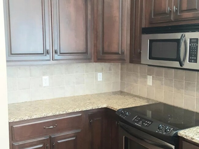 Building Photo - Perfect Family Home in Central Watkinsville