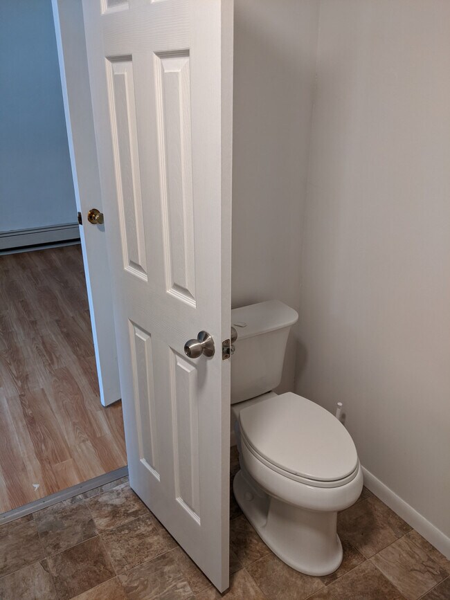 Building Photo - N. Conway Apartments