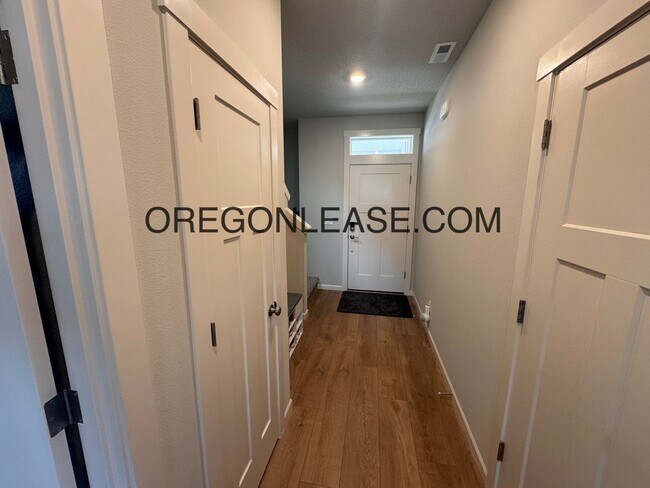 Building Photo - New Construction | 3 Bed, 2.5 Bath | 2,081...