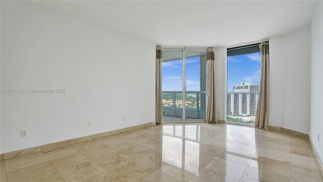 Building Photo - 21055 Yacht Club Dr