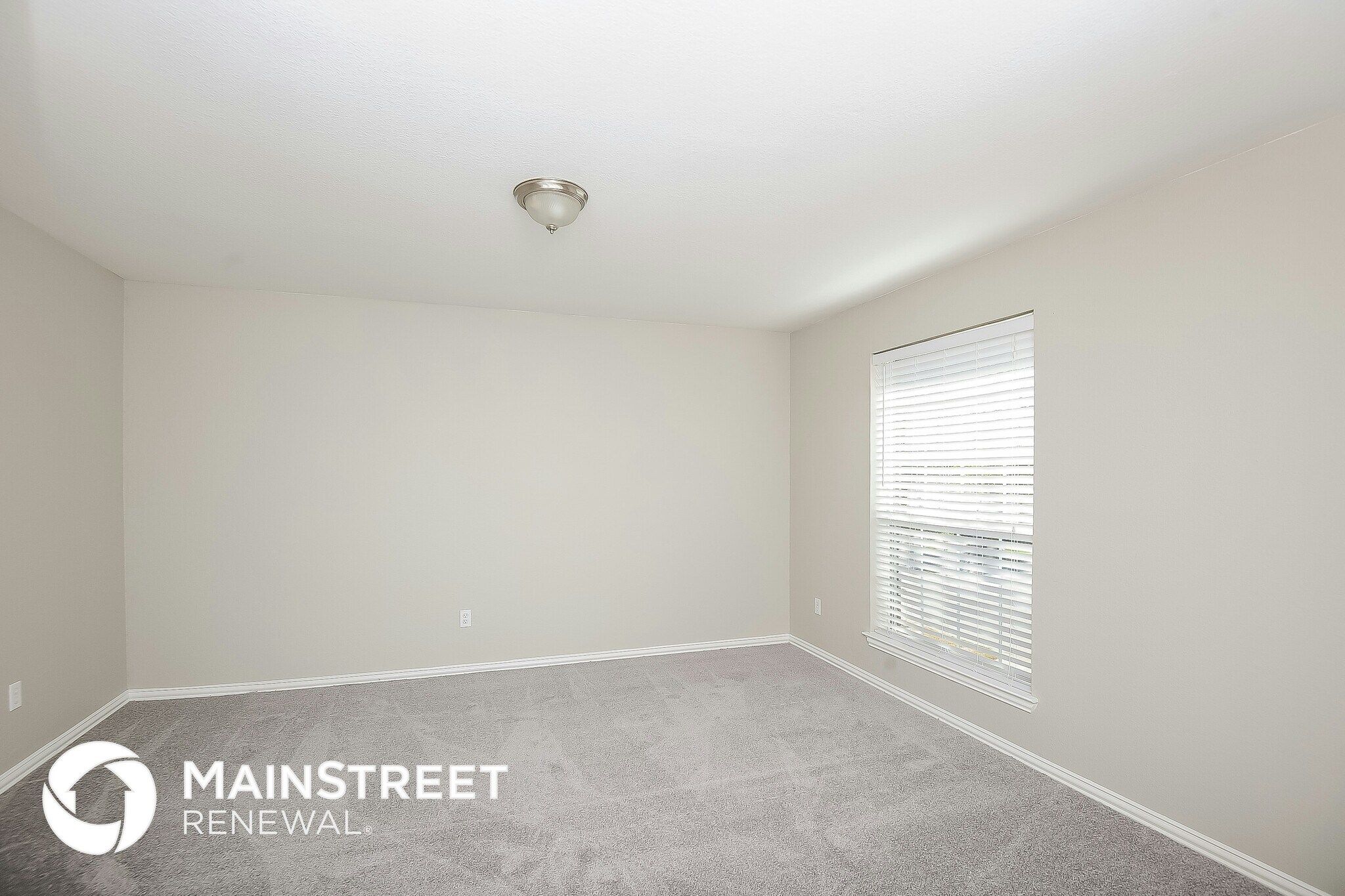 Building Photo - 11749 Ficus Dr