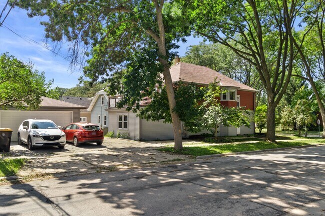 Building Photo - 2378 N 69th St