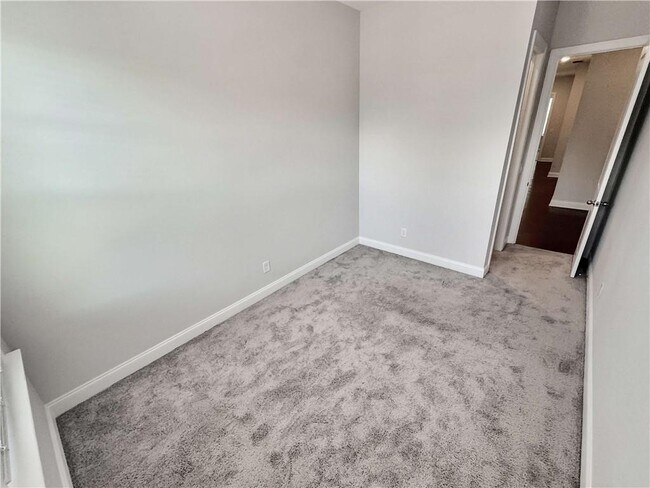 Building Photo - 671 Stickley Oak Way