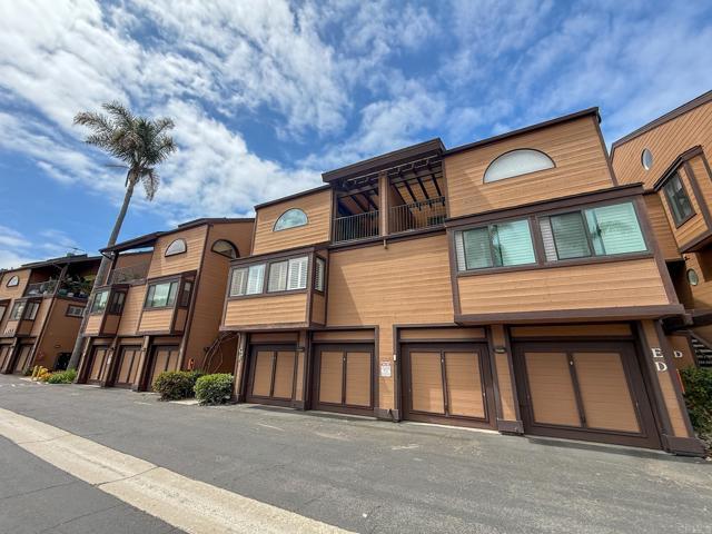 Building Photo - 4009 Canario St