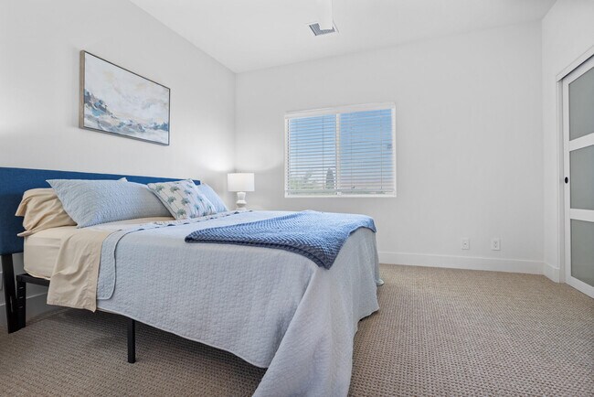 Building Photo - 80566 Indian Springs Dr