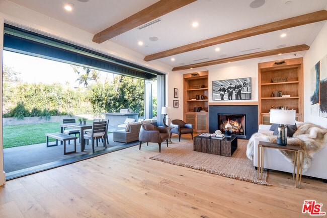 Building Photo - 12561 Westminster Ave