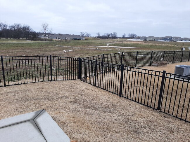 Building Photo - 3085 White Hbr Dr