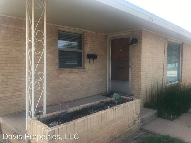 Primary Photo - 1 br, 1 bath House - 424 N. Kansas 424