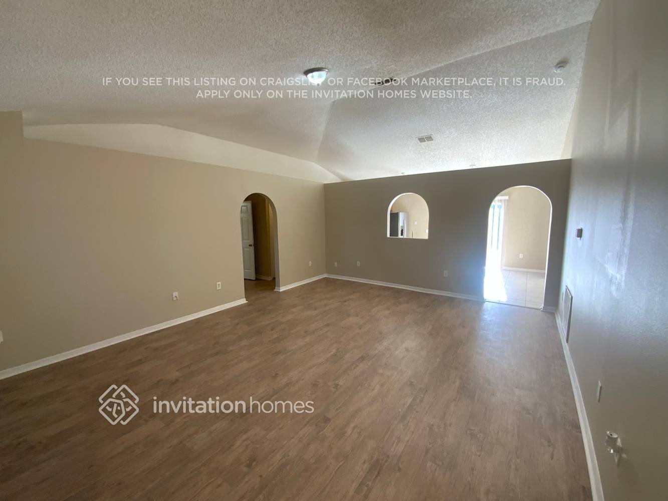 Building Photo - 2589 Auburndale St