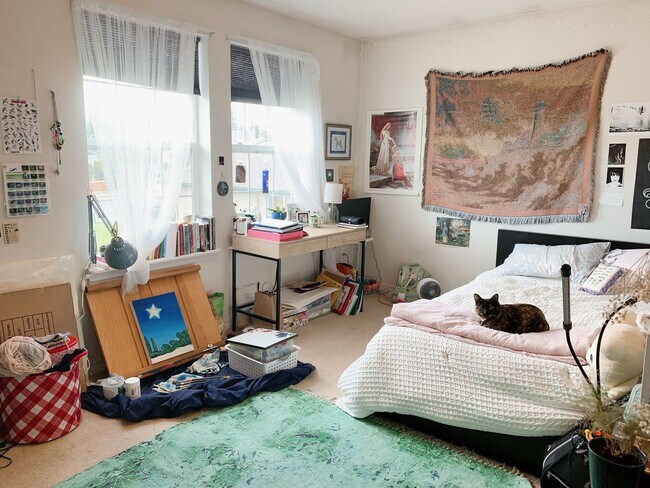 Building Photo - 2430/2434/2436 Pacific Street