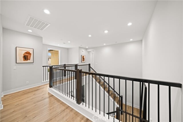 Building Photo - 271 Huckleberry