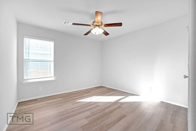 Building Photo - Brand New 4/2/2 in The Heights neighborhood