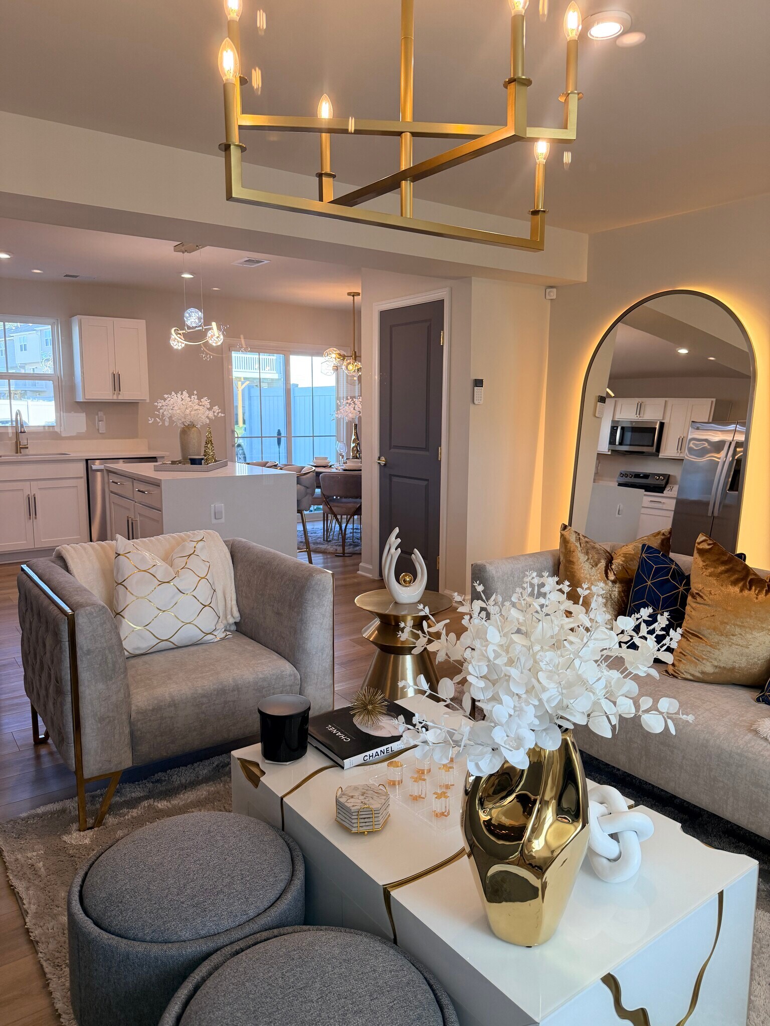 Building Photo - 7269 Statesman Blvd