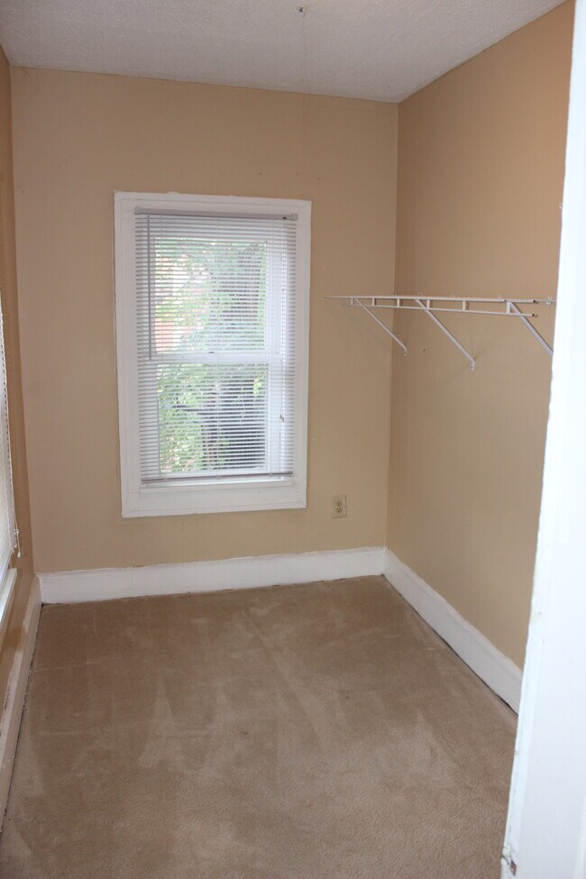 Building Photo - 2035 N Pennsylvania St