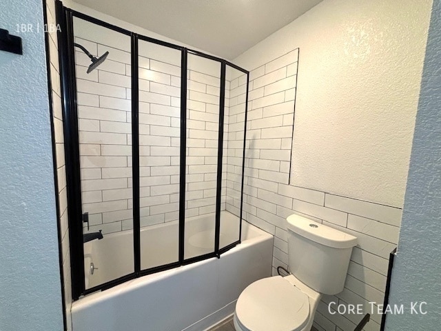 Building Photo - 320 W 7th St